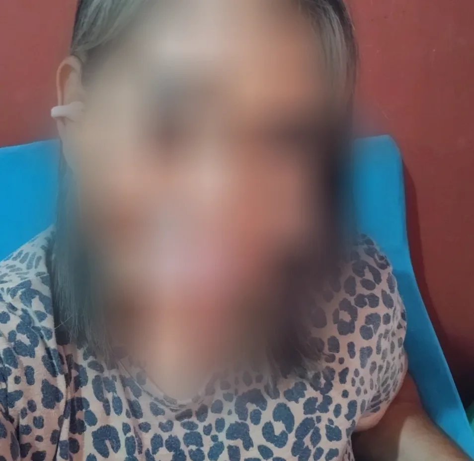 Hannah, 36