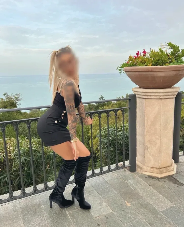 Liv, 30