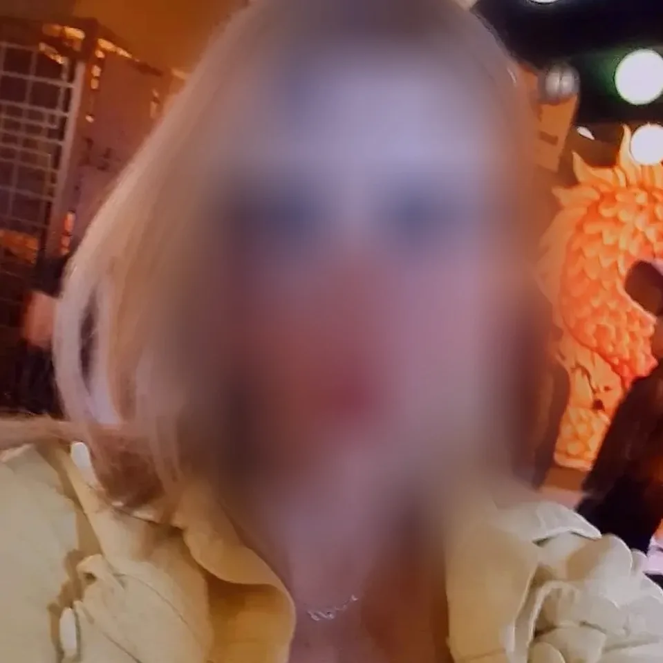 Merve, 35